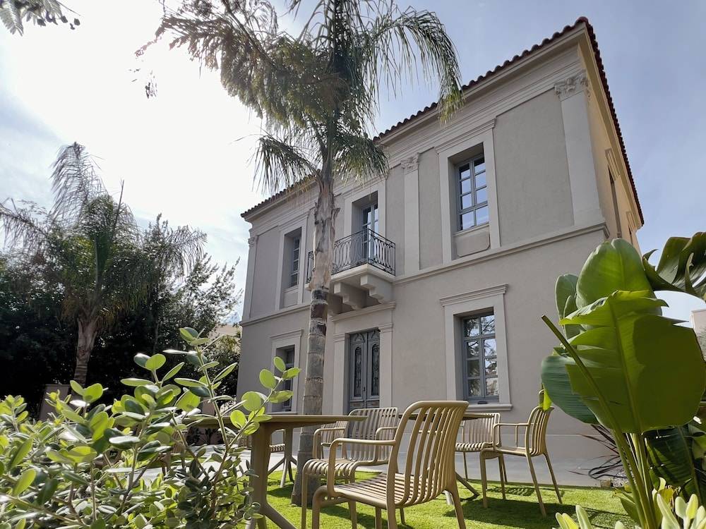 Nearchou Boutique Hotel 1