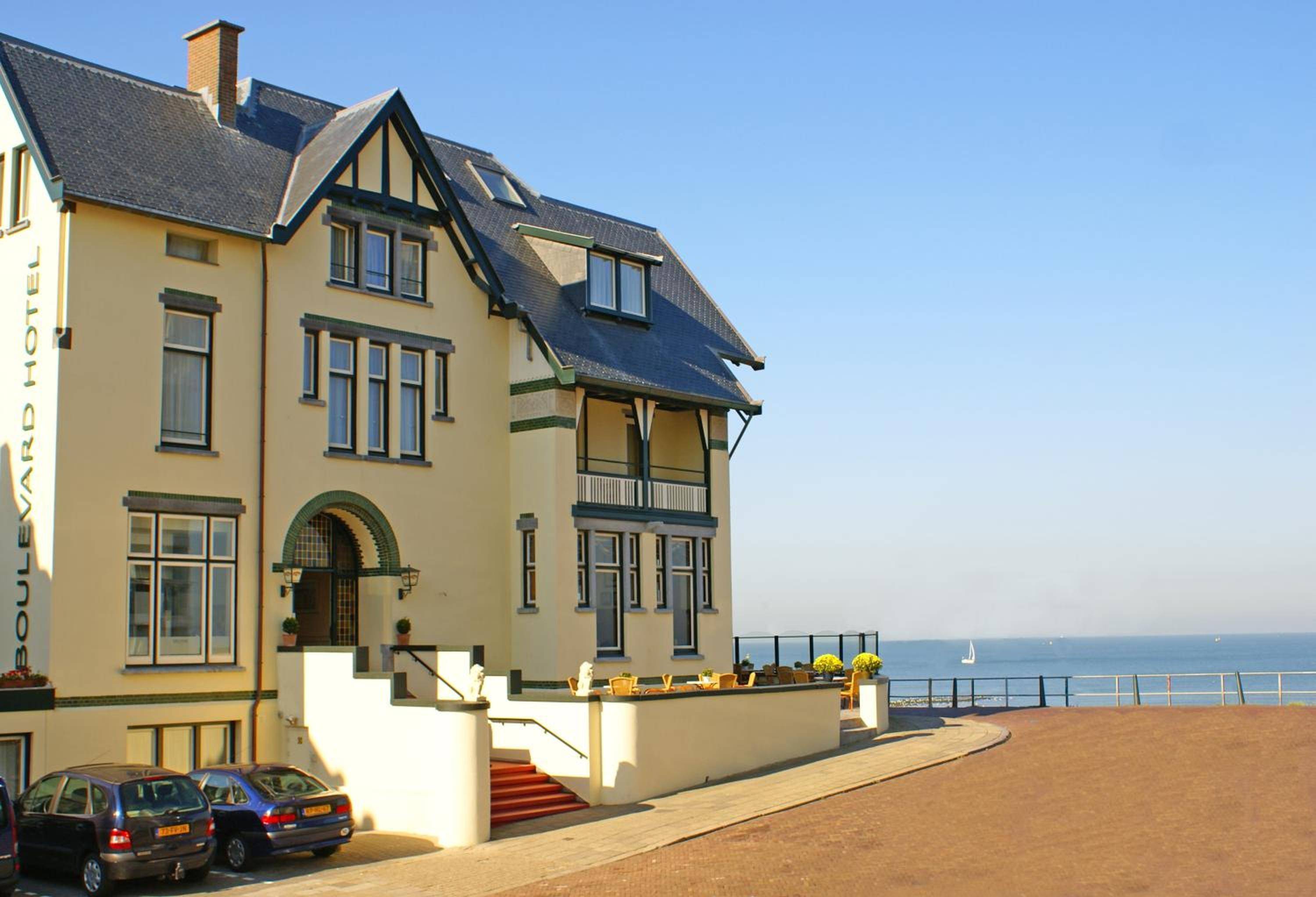 Boulevard Hotel Scheveningen 1