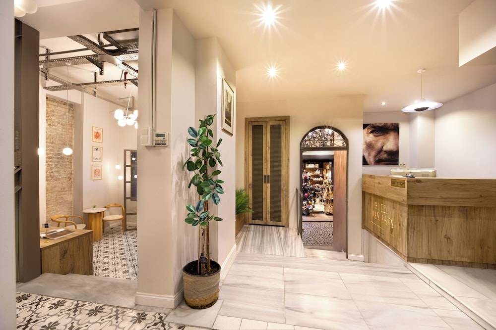 Hotel Des Arts Galata 2