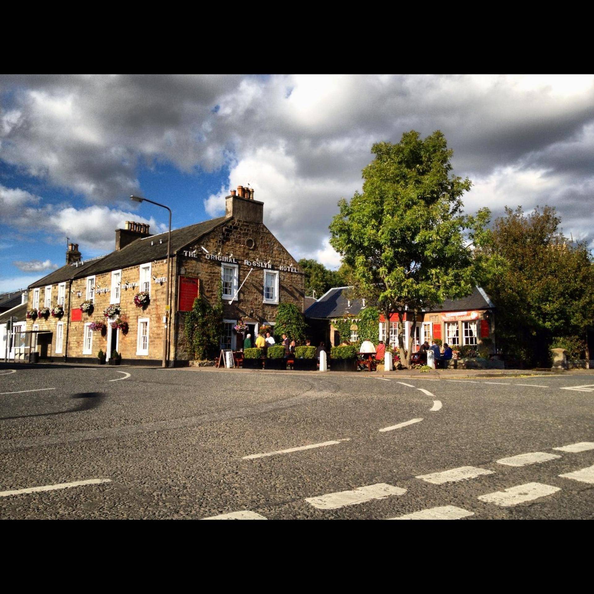 The Original Rosslyn Inn 1