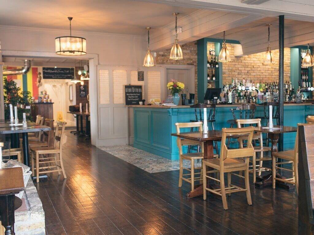 The Green W7 2