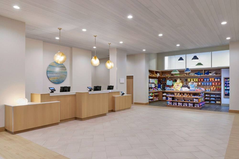 Fairfield by Marriott Inn & Suites Pensacola Beach 2