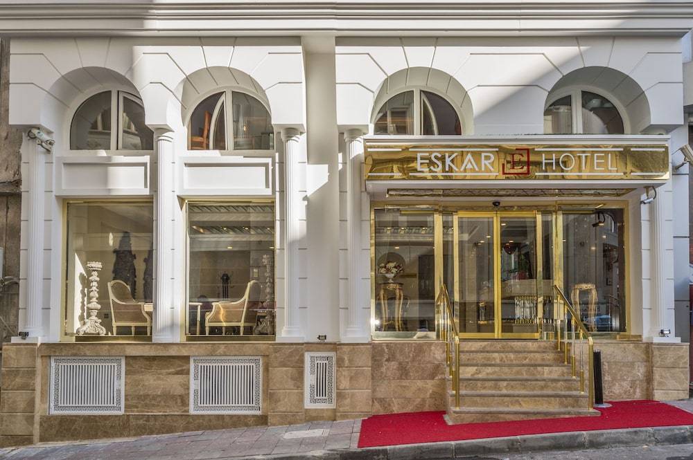 Escardin Hotel 1