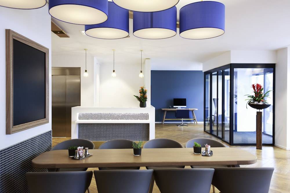 VISIONAPARTMENTS Place de Cornavin - self check-in 2
