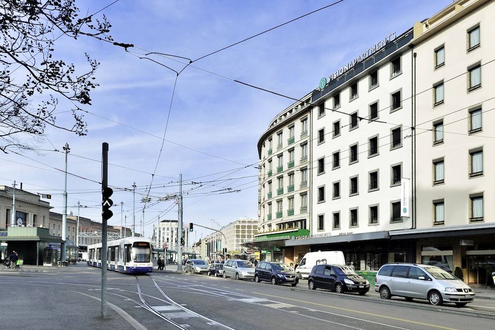 VISIONAPARTMENTS Place de Cornavin - self check-in 1