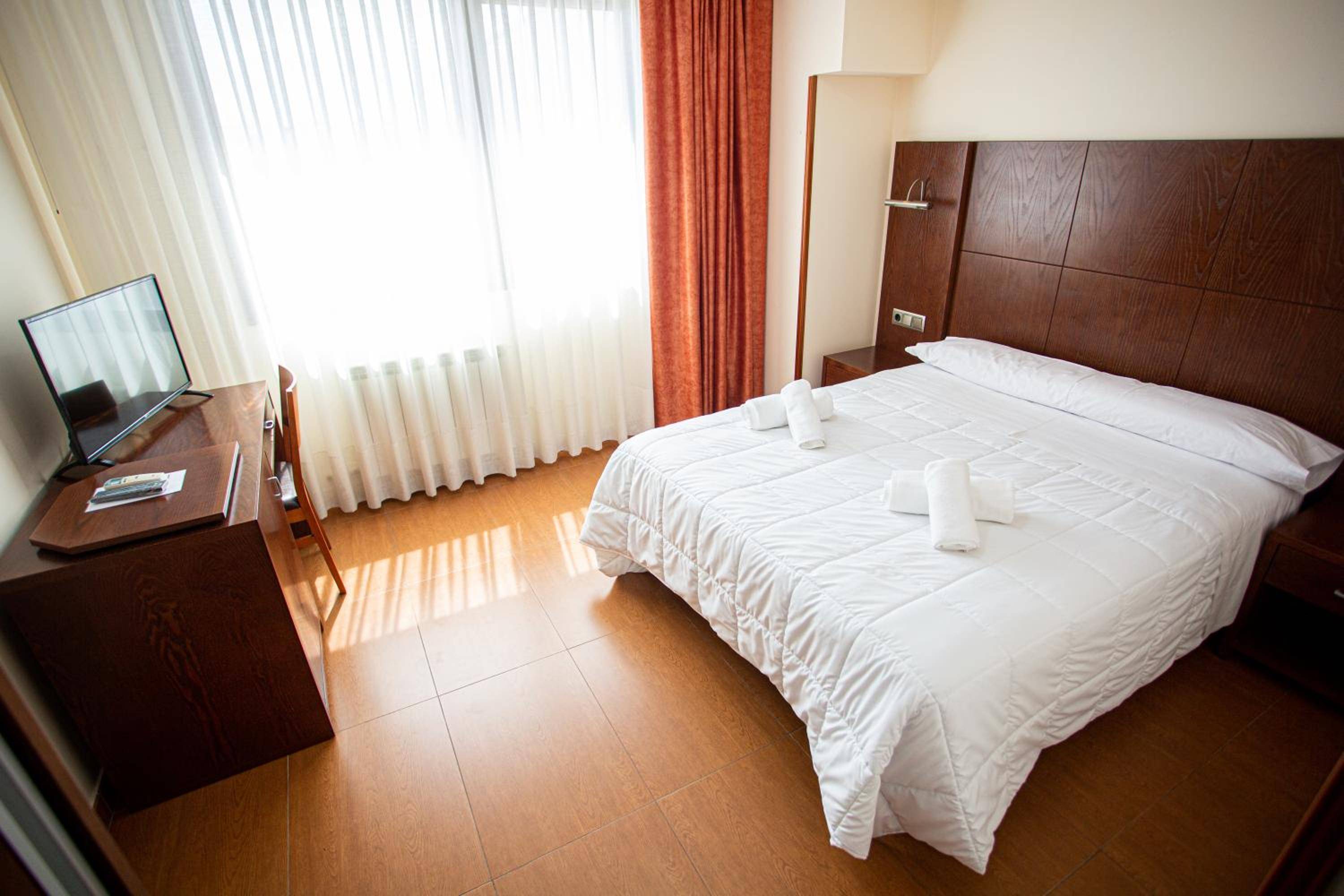 Hotel Villa De Cárcar 1