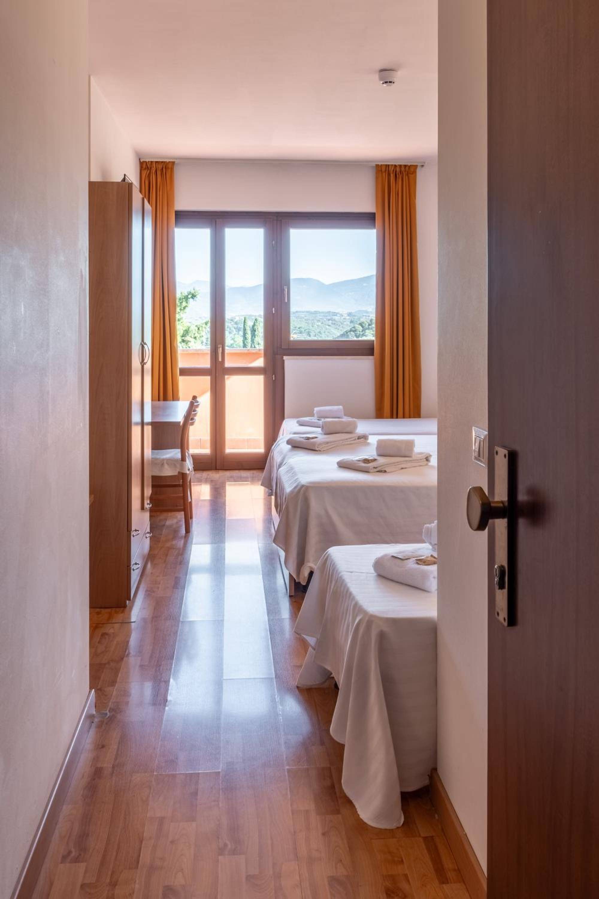 Hotel La Carica 2