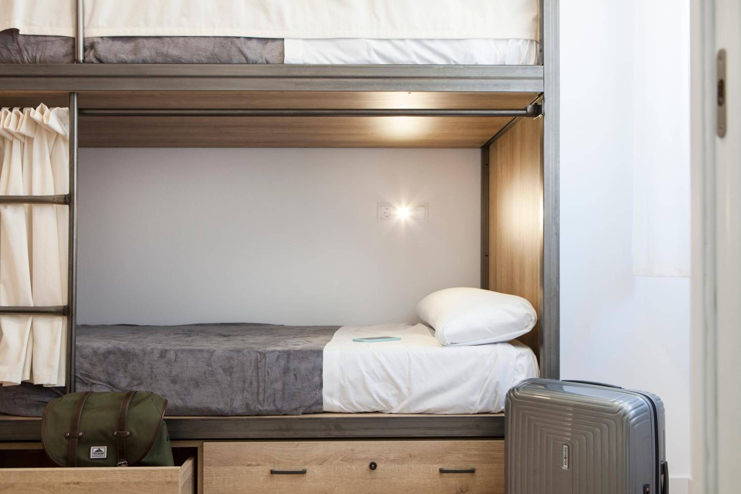 Winederful Hostel & Café 2