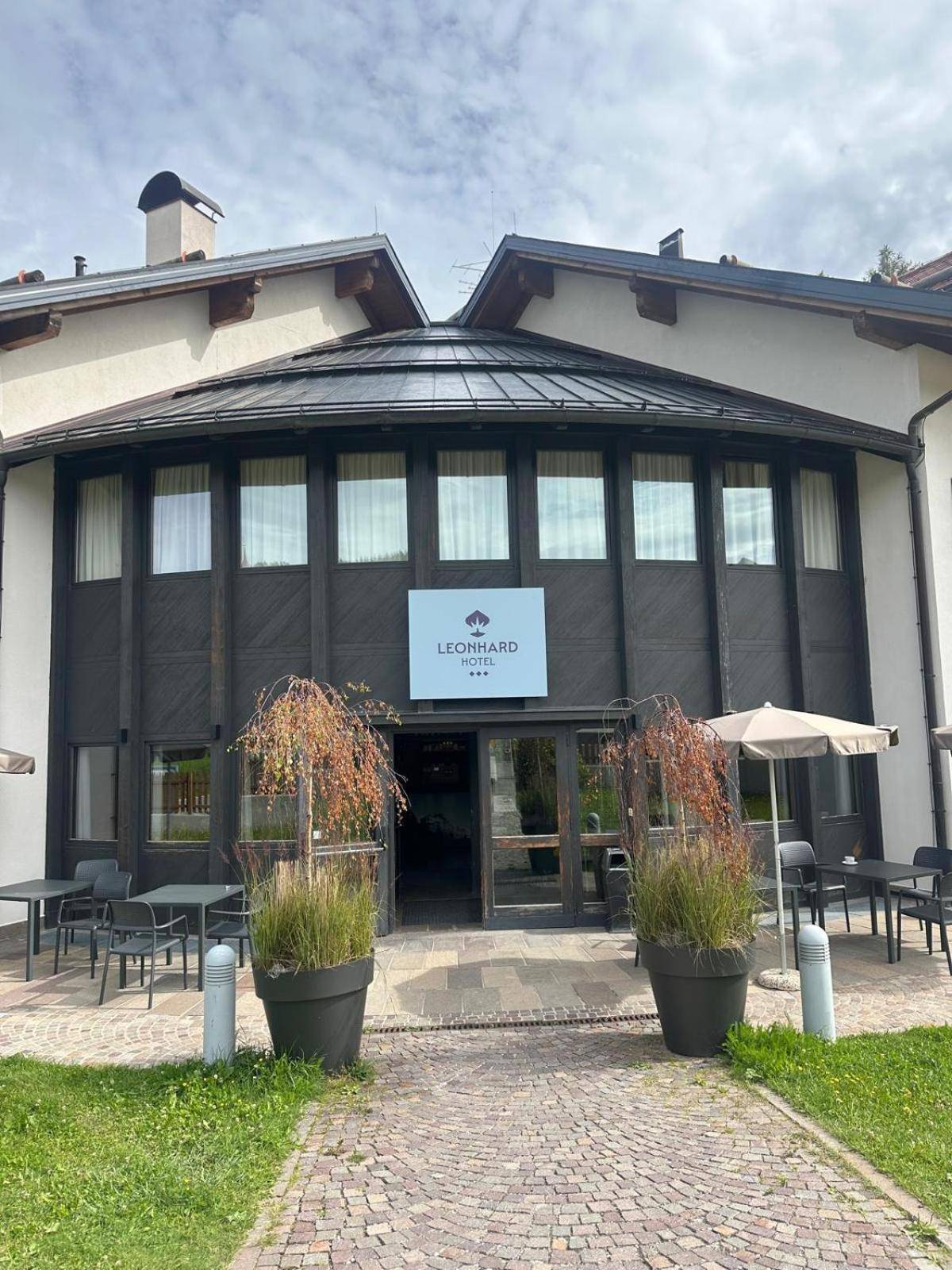 Hotel Leonhard 1