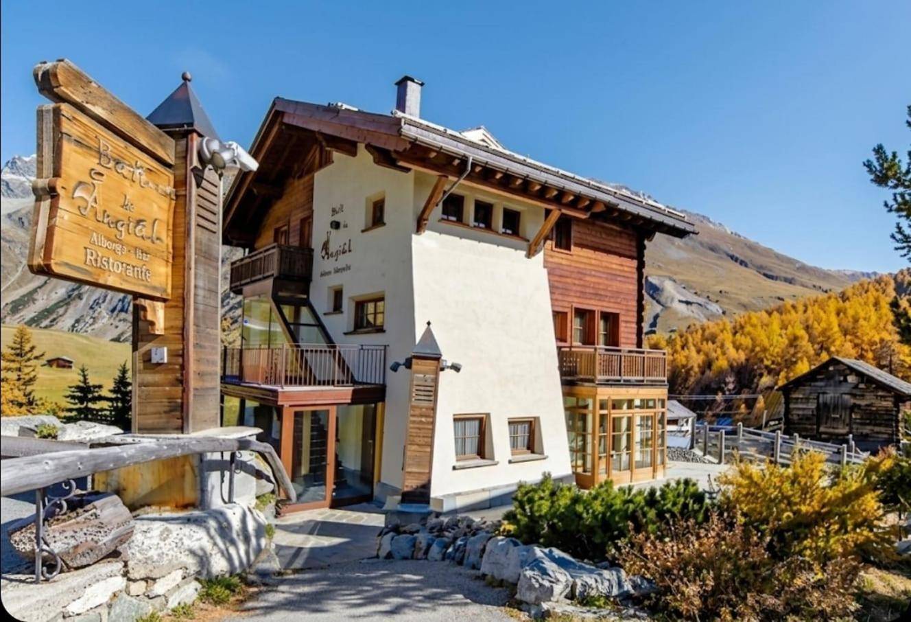 Hotel Bait de Angial 1
