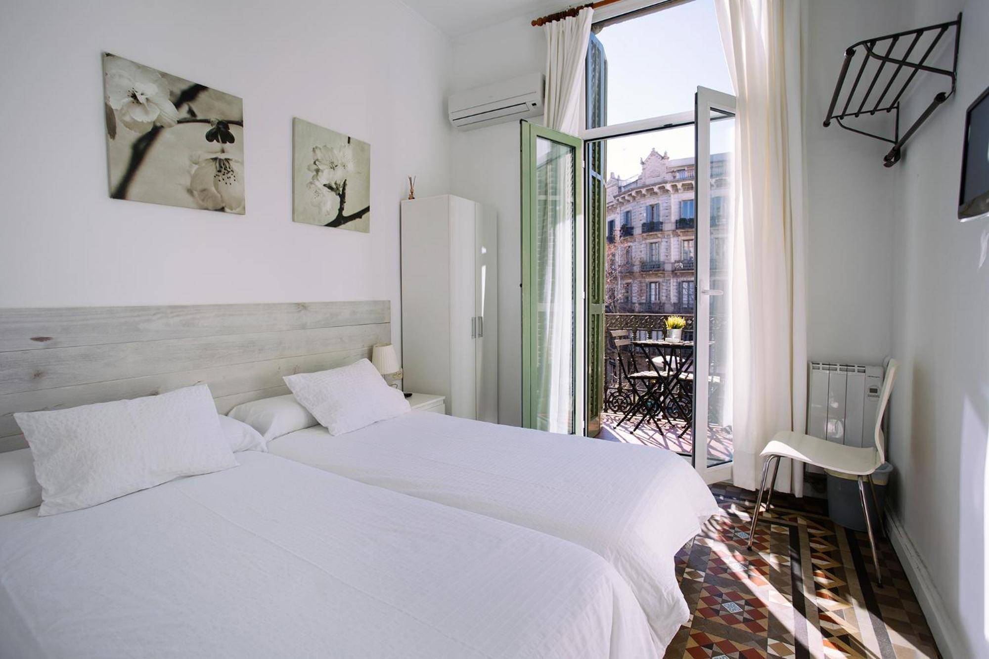 Hostal Eixample 1