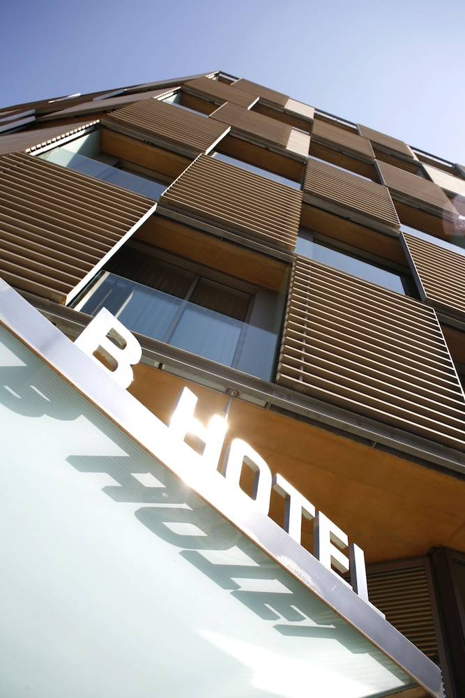 B Hotel 2