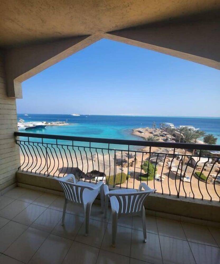 Regina Resort and Aqua Park Hurghada 1