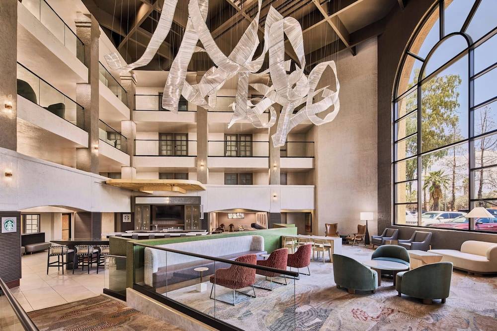 Sheraton Tucson Hotel & Suites 1