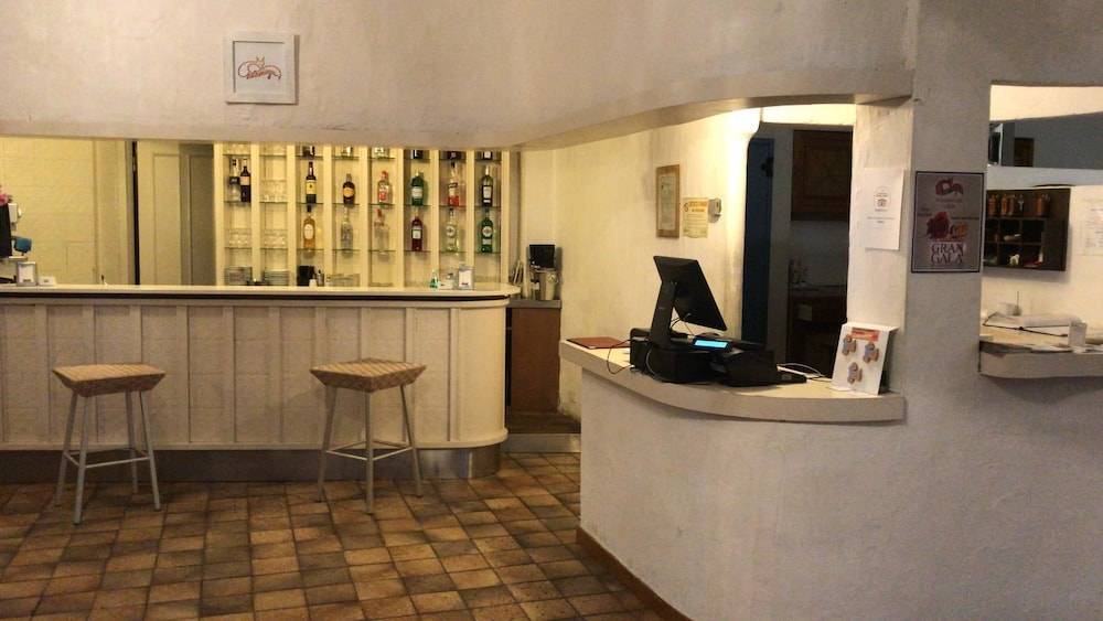 Hotel Su Meriagu 2