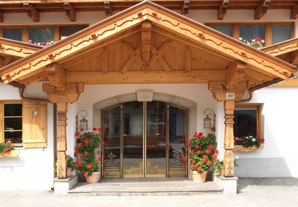 Hotel Augarten 2