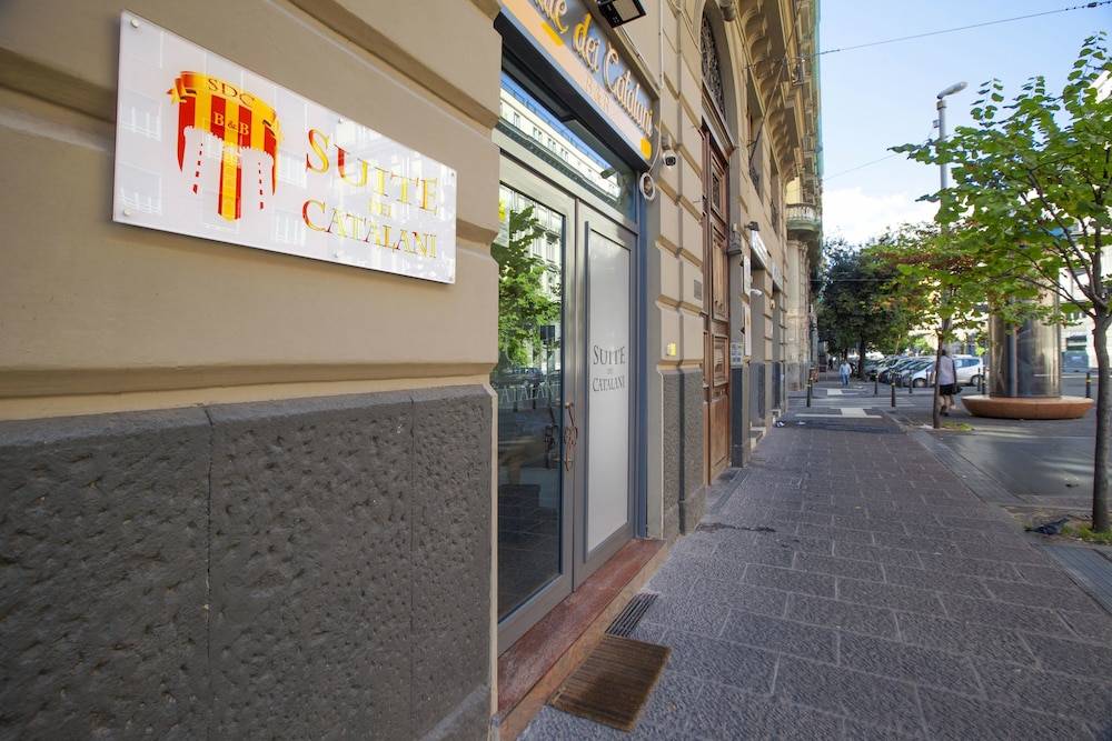 Suite dei Catalani 1