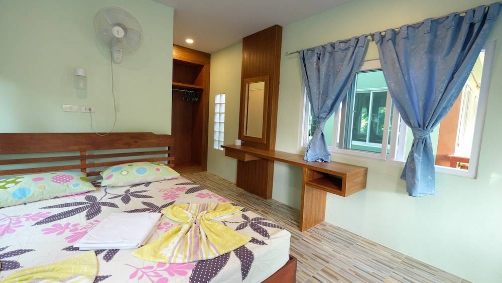 IBIZA BEACH Resort 2