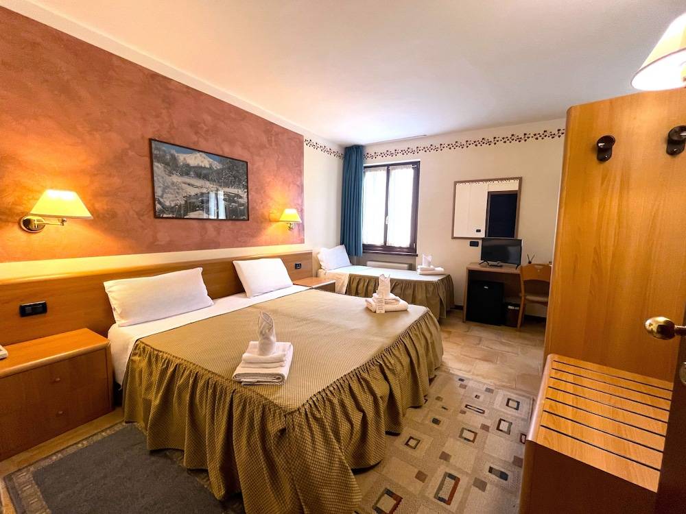 Hotel Susa 1