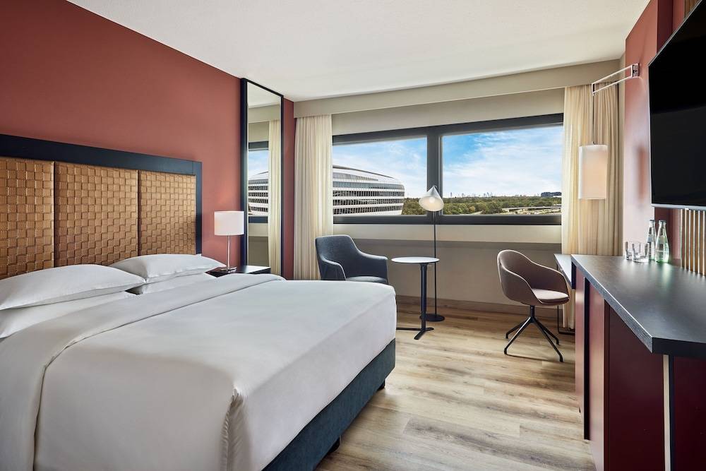 Sheraton Frankfurt Airport Hotel & Conference Center 1