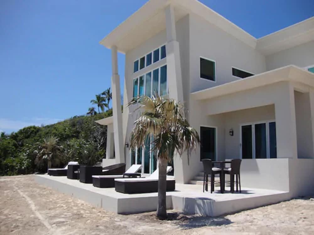 Sky Beach Club 2