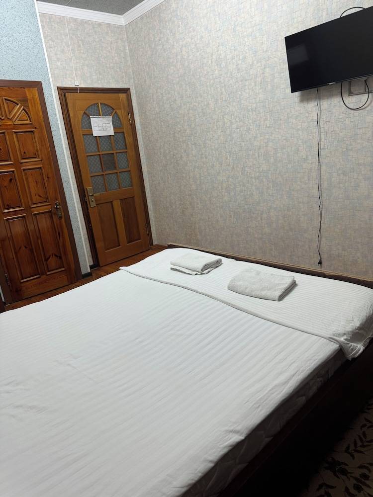 Old Inn 2