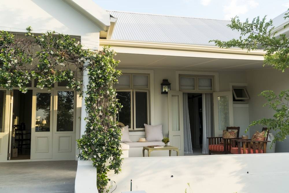 Cape Vue Country House 2