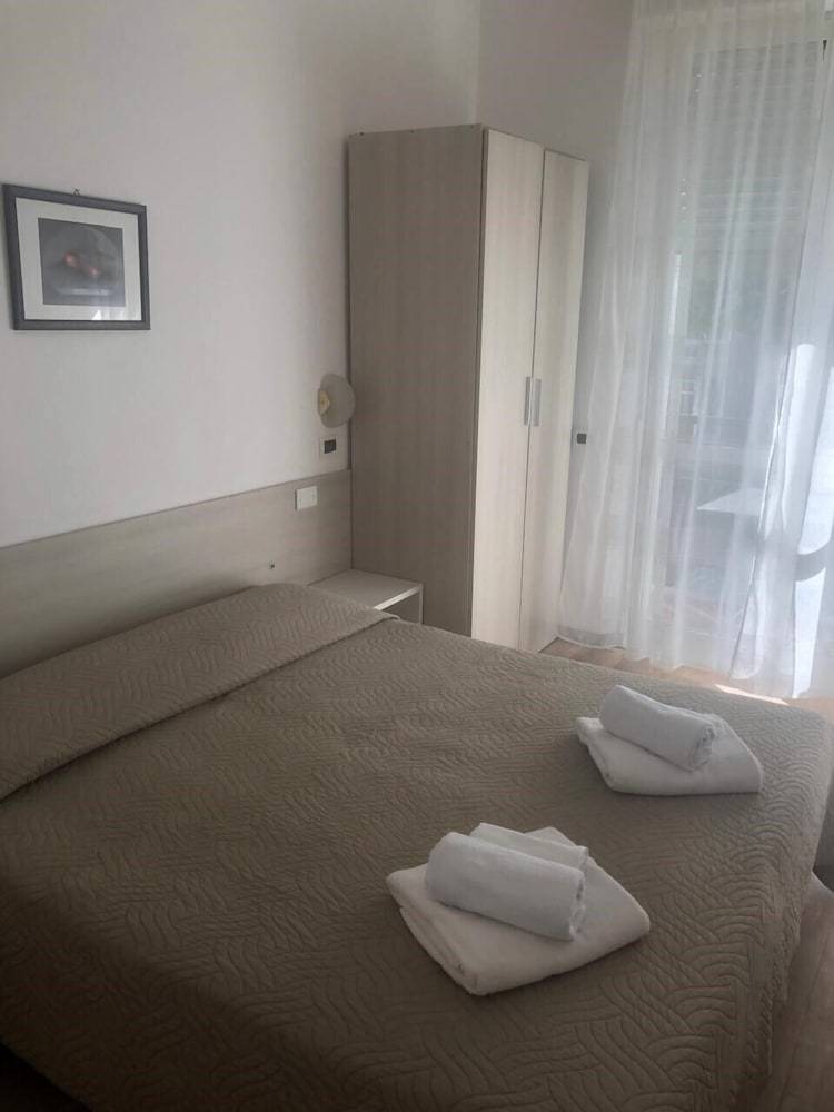 Barone beach hotel 2