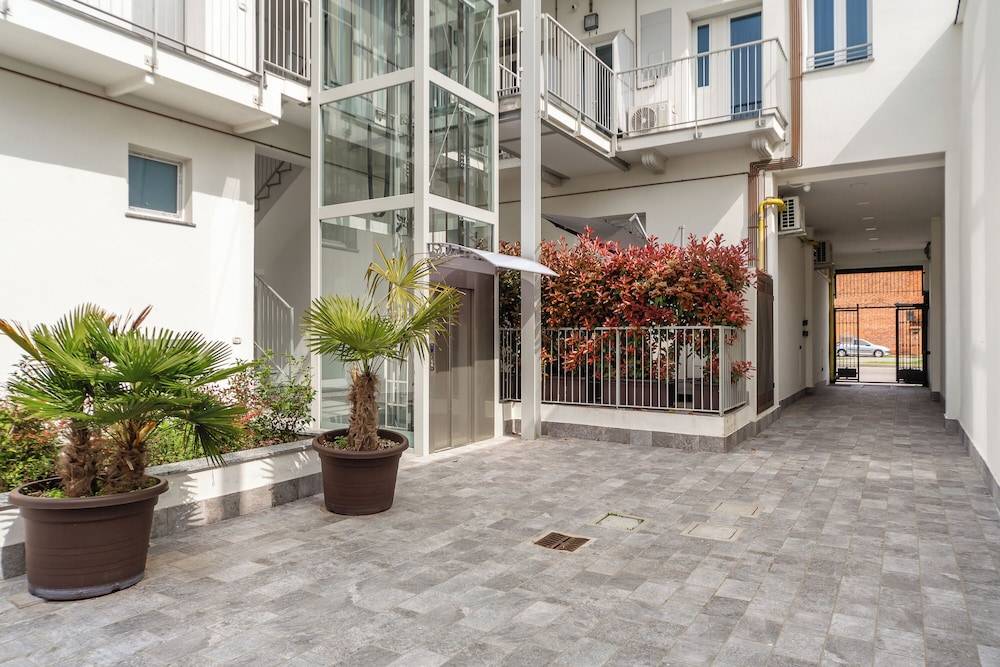 KHL APARTMENTS - SanSiro, Milano 2