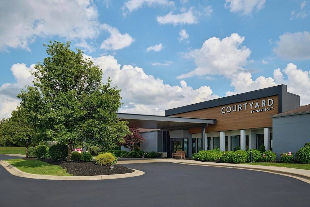Courtyard Detroit Southfield 1