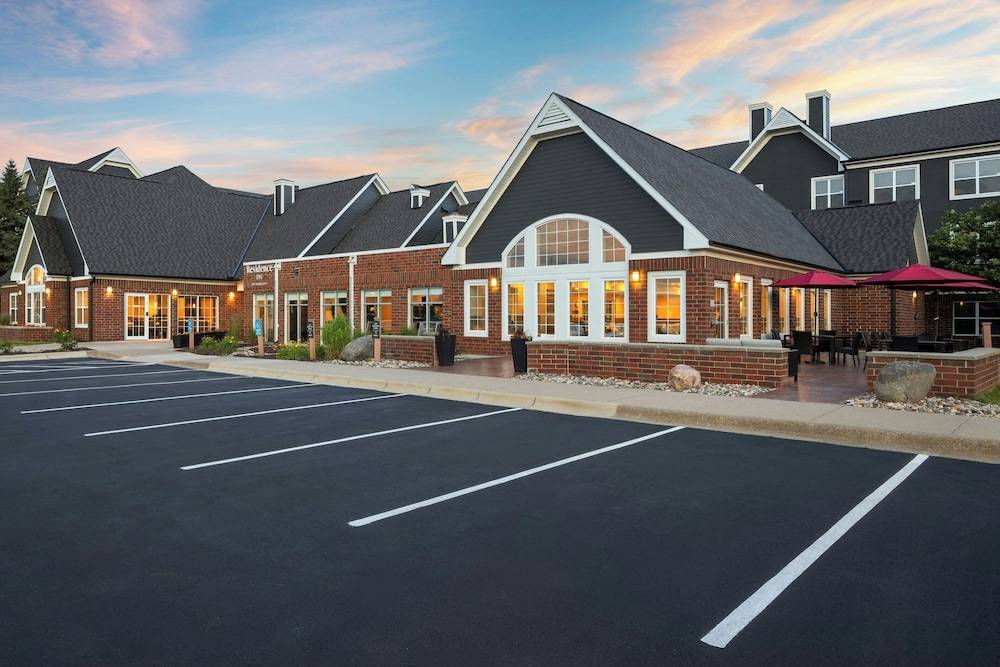 Residence Inn Minneapolis St. Paul/Roseville 1
