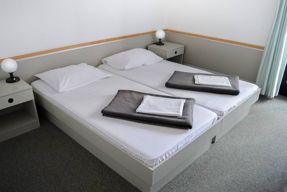 Hotel Miran Pirovac 2