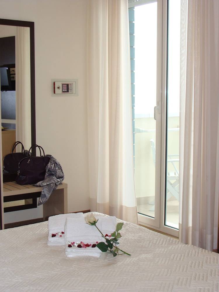 Hotel Daniel's FRONTE MARE 2