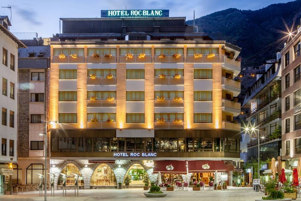Roc Blanc Hotel & Spa 1