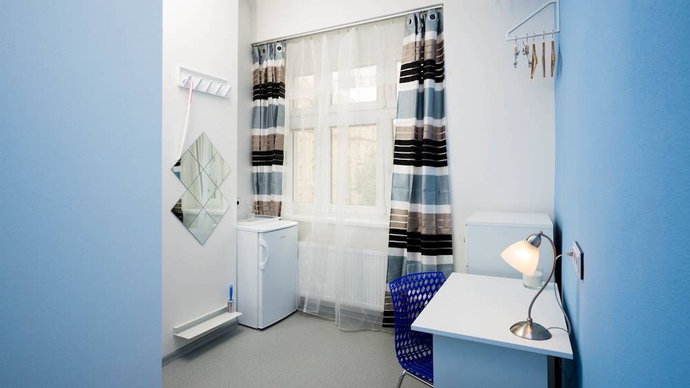 Apartment Four Year Seasons - WALKABLE TO CENTRE, METRO AND RIVERSIDE 2