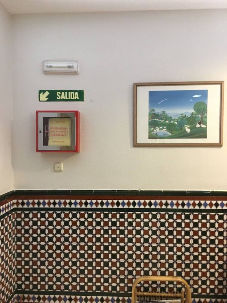 Hostal Carlos III 2