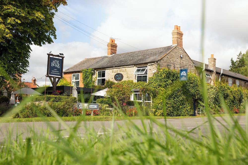 The Blue Boar - Historic Country Inn near Stratford-upon-Avon 1