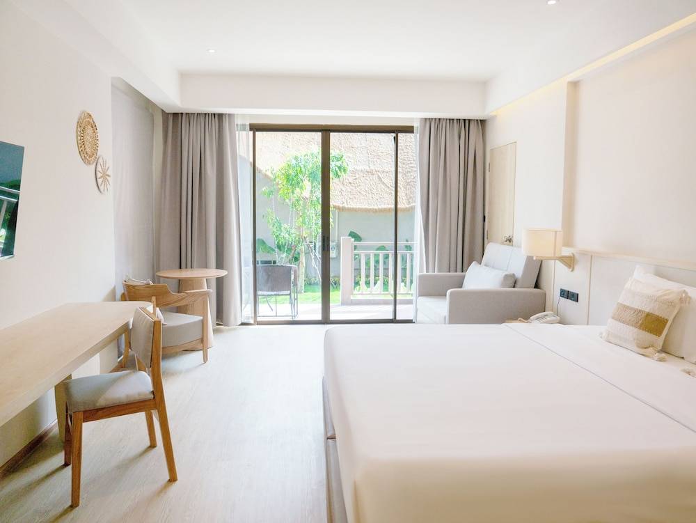 Khaolak Emerald Beach Resort and Spa 2