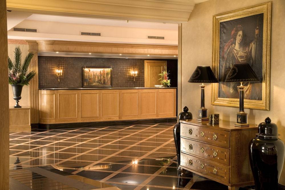 Hotel Real Palacio 2