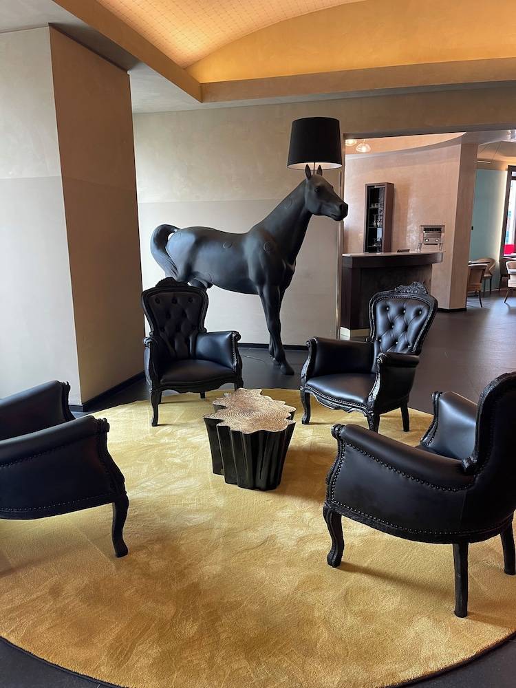987 Design Prague Hotel 1