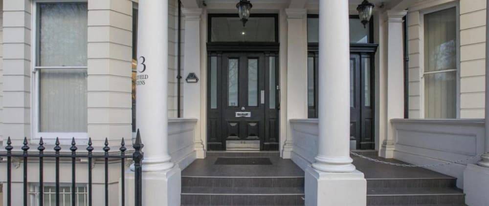 Cleveland Residences Kensington 1