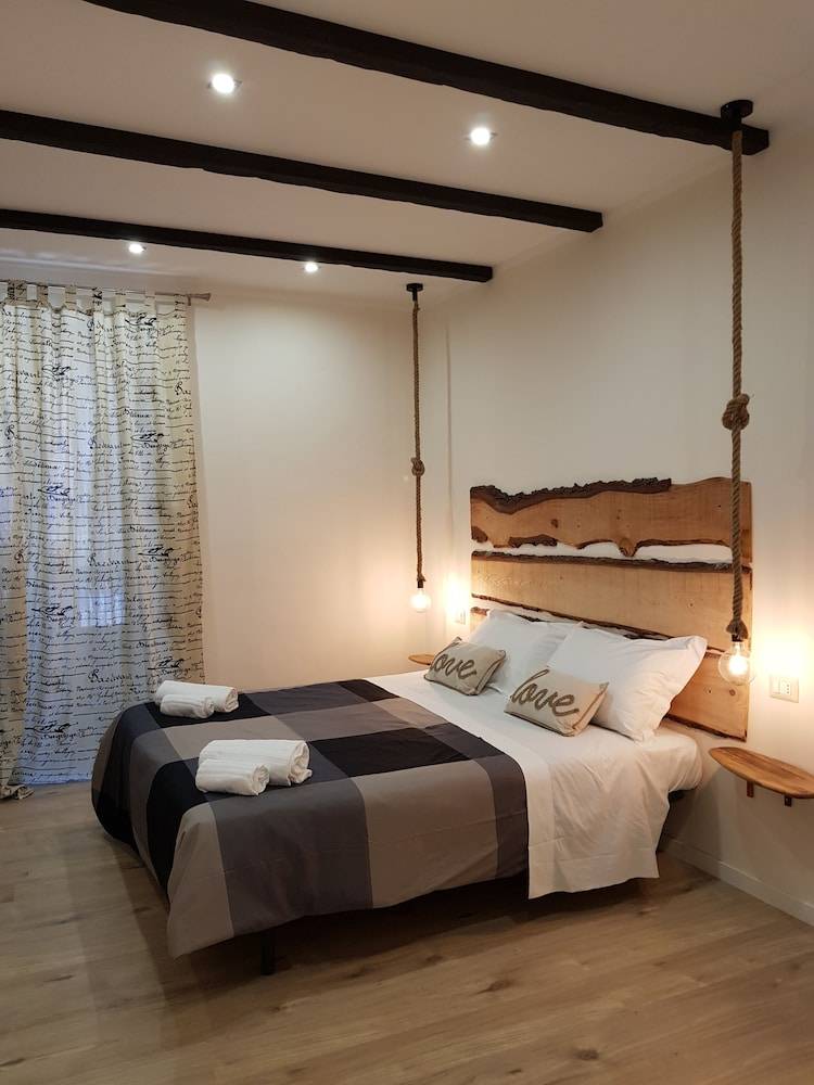 B&B Gisira 2
