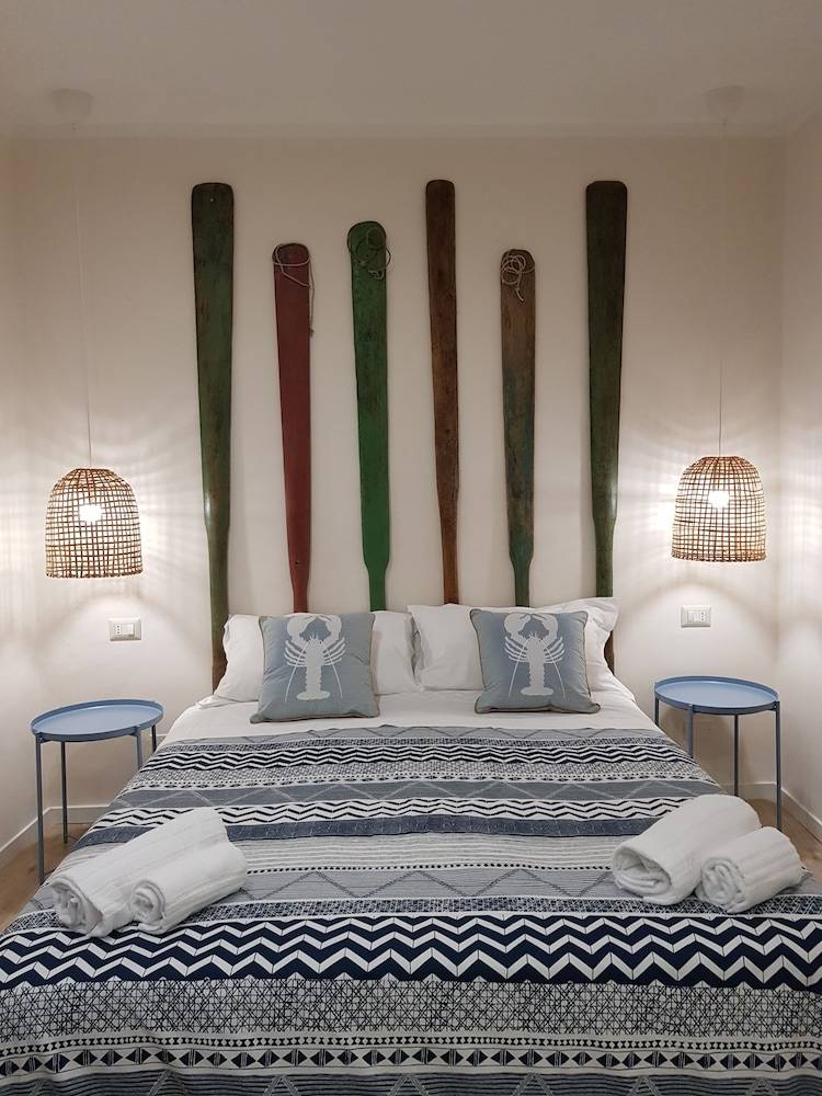 B&B Gisira 1