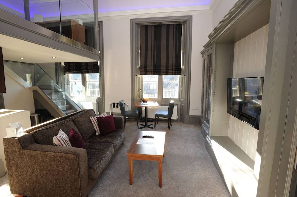 Court Residence Aparthotel 1