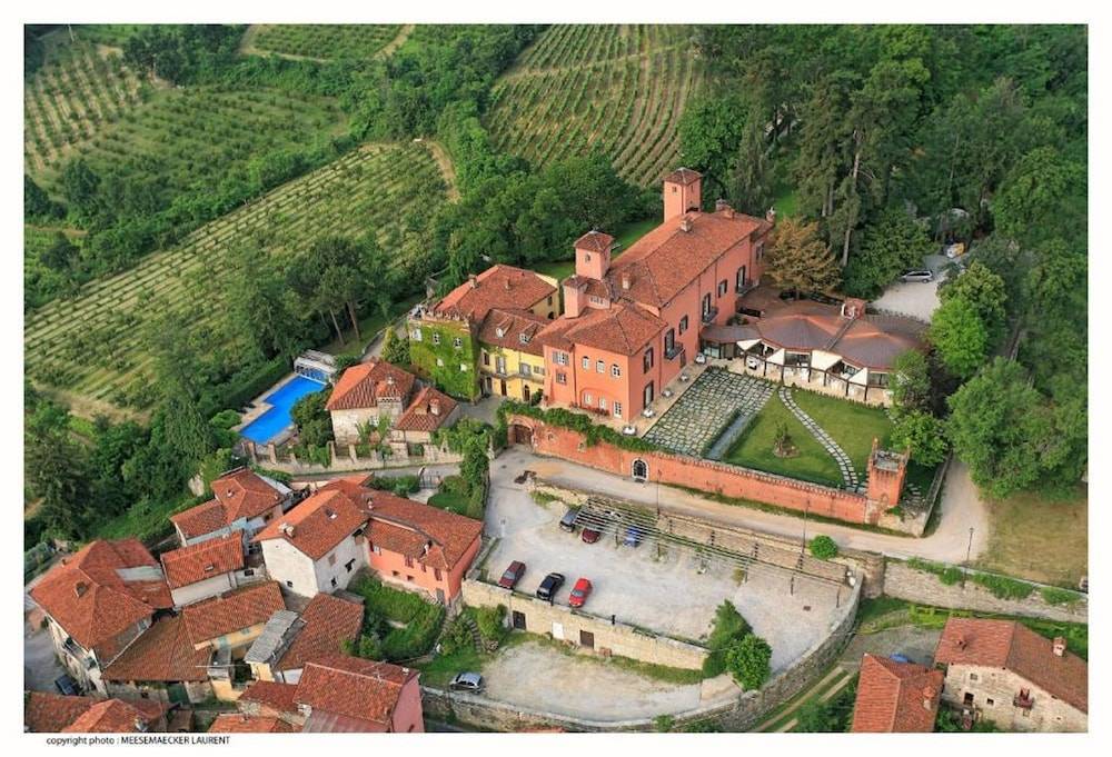 Castello Rosso 1