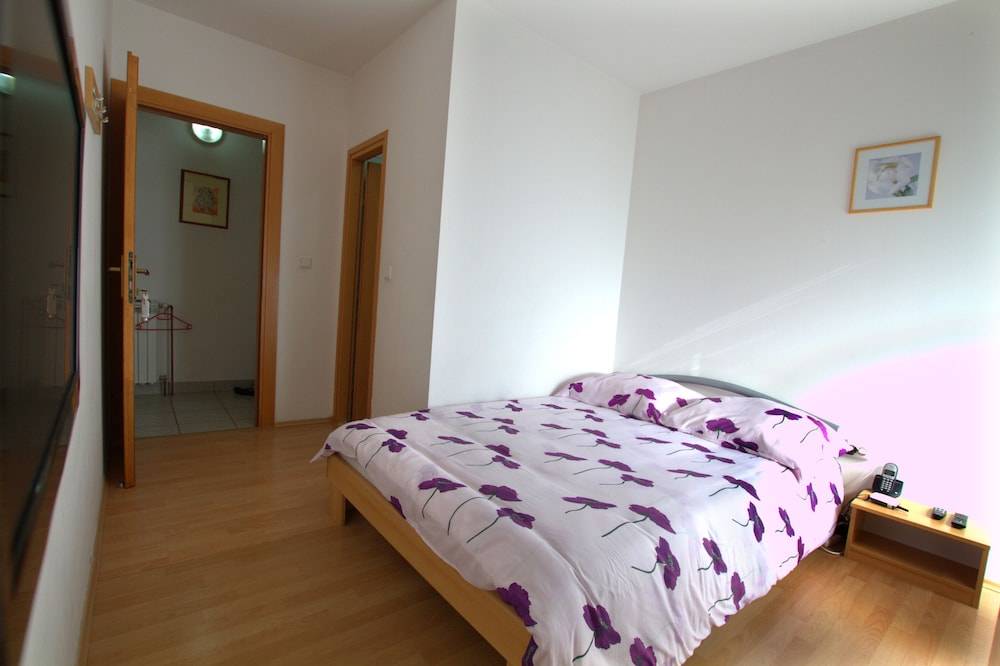 Guest House Ivac Inn Zagreb Airport 1