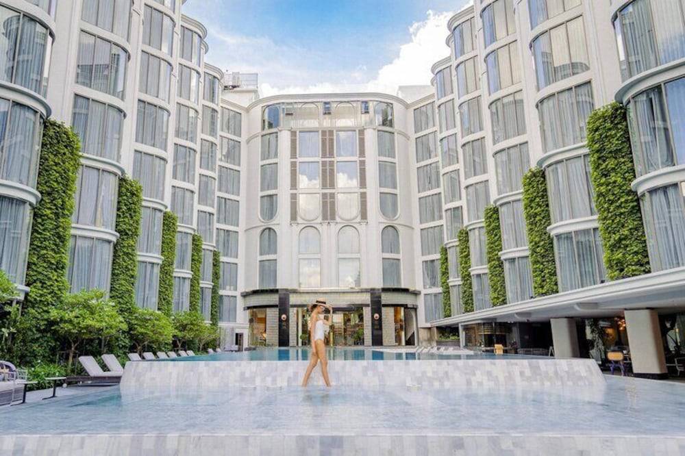 The Salil Hotel Riverside Bangkok 1