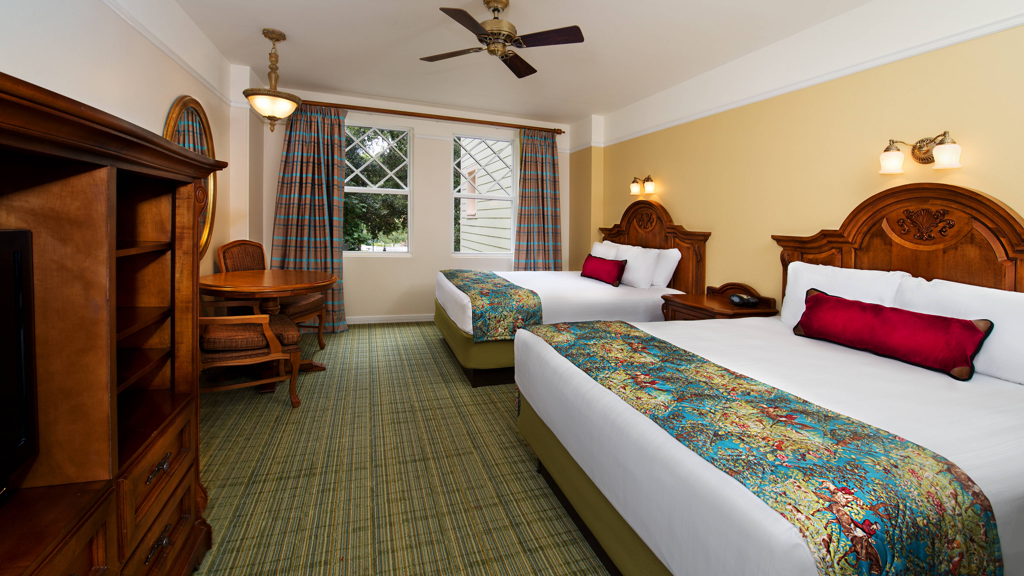 Disney's Saratoga Springs Resort & Spa 2