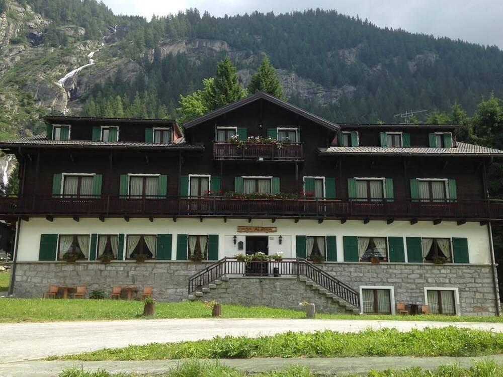 Casa Alpina Don Guanella 1