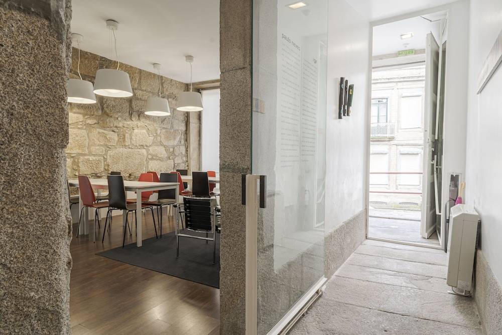 Cosme Apartments by Olala Homes 2